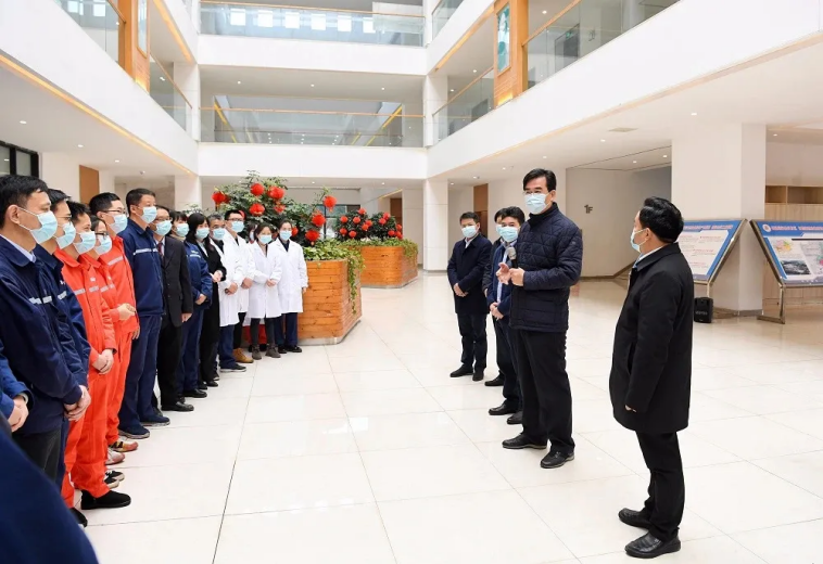 ����ʡί����ǡ�ʡ�������ο��������ҵ����פ����Ա