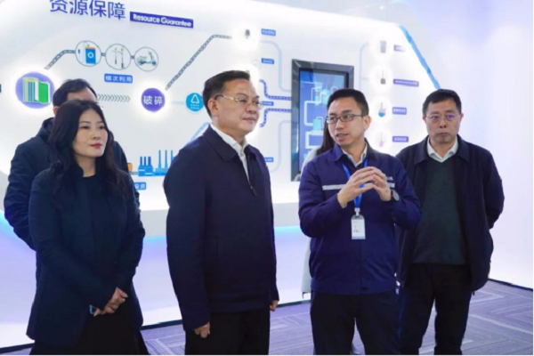 ����ʡ������������ǡ�������ԣı���к��˹��ʴ����ɷ��в���ҵ����