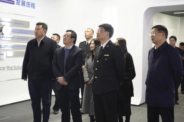 ��ɳ���ص����˹��ʴ������б�ó����