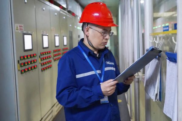 ����� �ٴ�ҵح�¿��ܣ�PMC�ġ��������С���������Ӫ����ܼҡ�