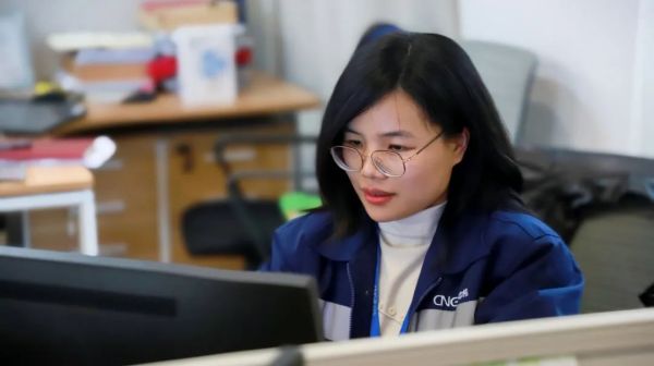 ����� �ٴ�ҵح��Ӣ�ˣ���̳���ҵ��һ����ʵ�ʷ�����֪