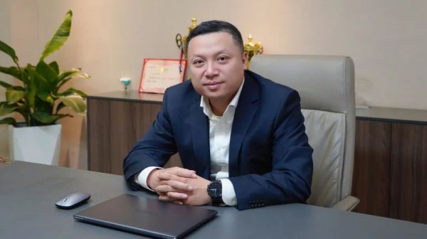 ����� �ٴ�ҵح��Ң������ʵ����ʼ��ά�֡���ҵ�ߡ�����̬