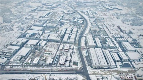 ��ѩ�׷�������˹��ʴ�������������һ·��ѩ